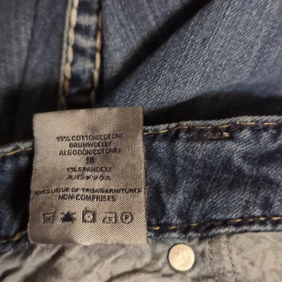 Jeans - Picture 5 of 5